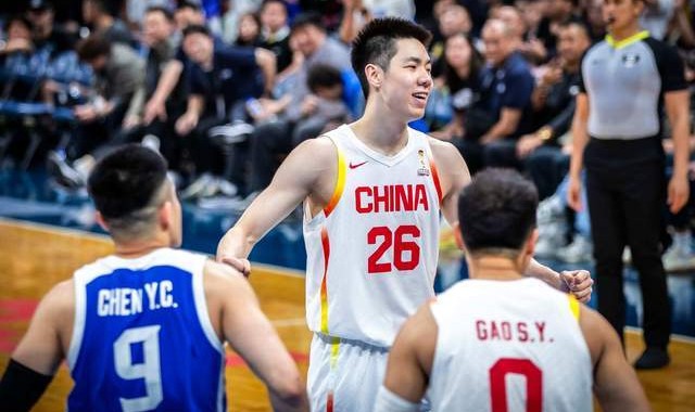 开云体育下载部门-放心了！中国男篮锋线大核透露伤情，公开发声，只说感谢尽显霸气